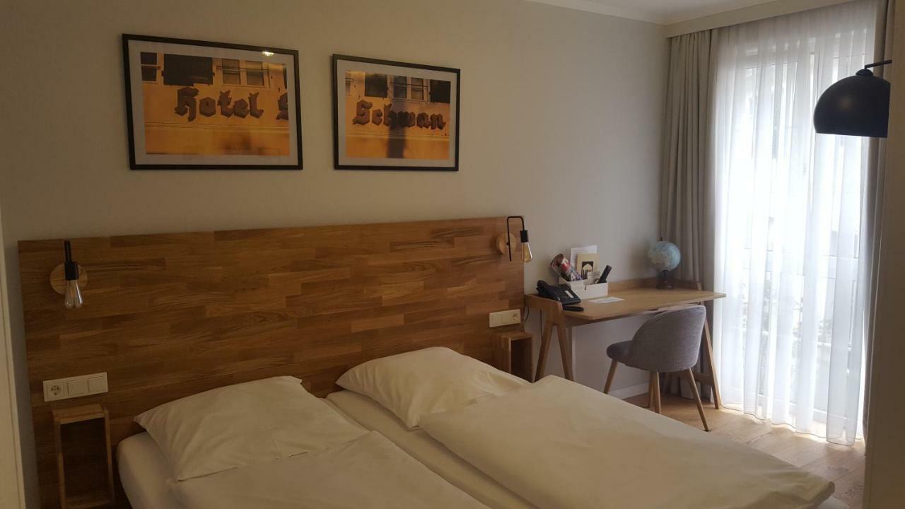 Zum Neuen Schwan Hotel Walluf Екстериор снимка